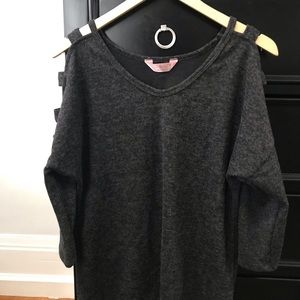 Sexy Cold Shoulder Top